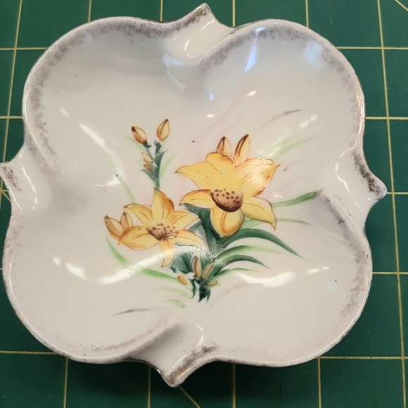 VTG ASHTRAY MADE IN JAPAN. - Picture 1 of 6